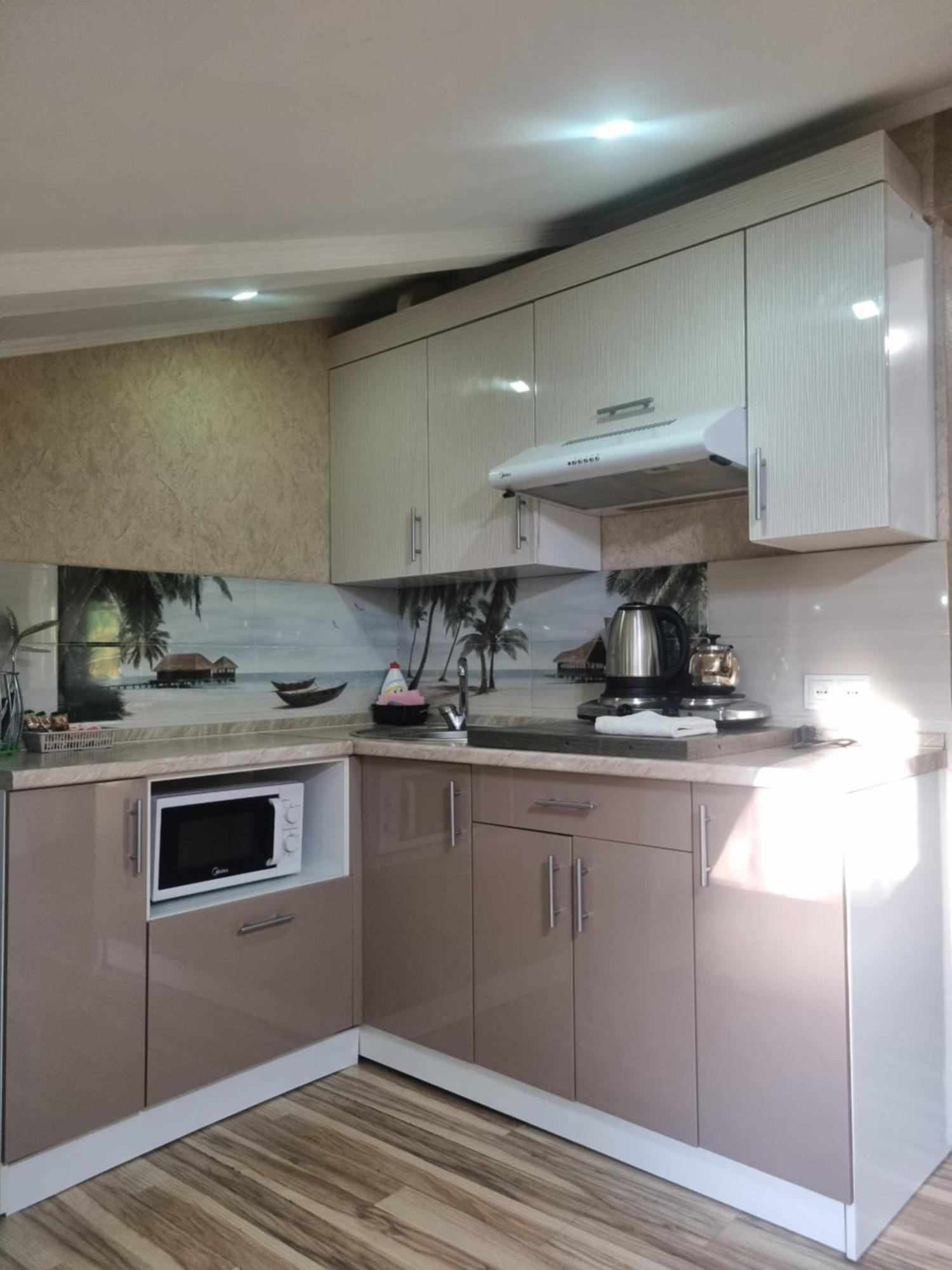 Apartments On Mustafa Ozturk อัลมาตี ภายนอก รูปภาพ